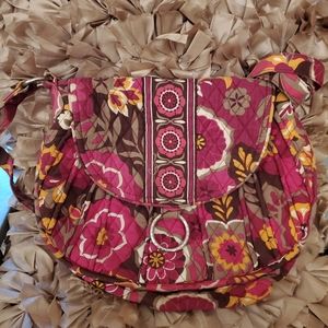 VERA BRADLEY  CROSS BODY BAG